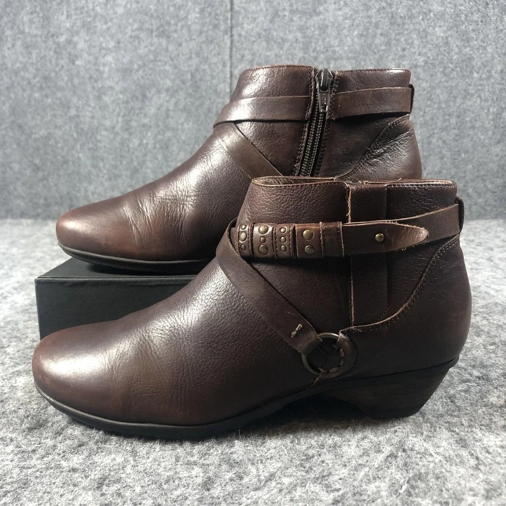 Abeo‎ Abby Ankle Boots Womens 8 N Brown Leather Studded Strap Zip Comfort